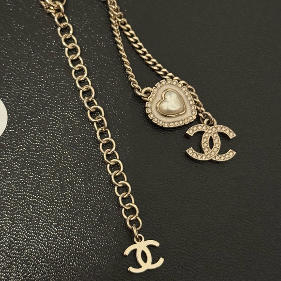 Crystal Pearl CC Heart Drop Necklace Gold White - Picture 10 of 16